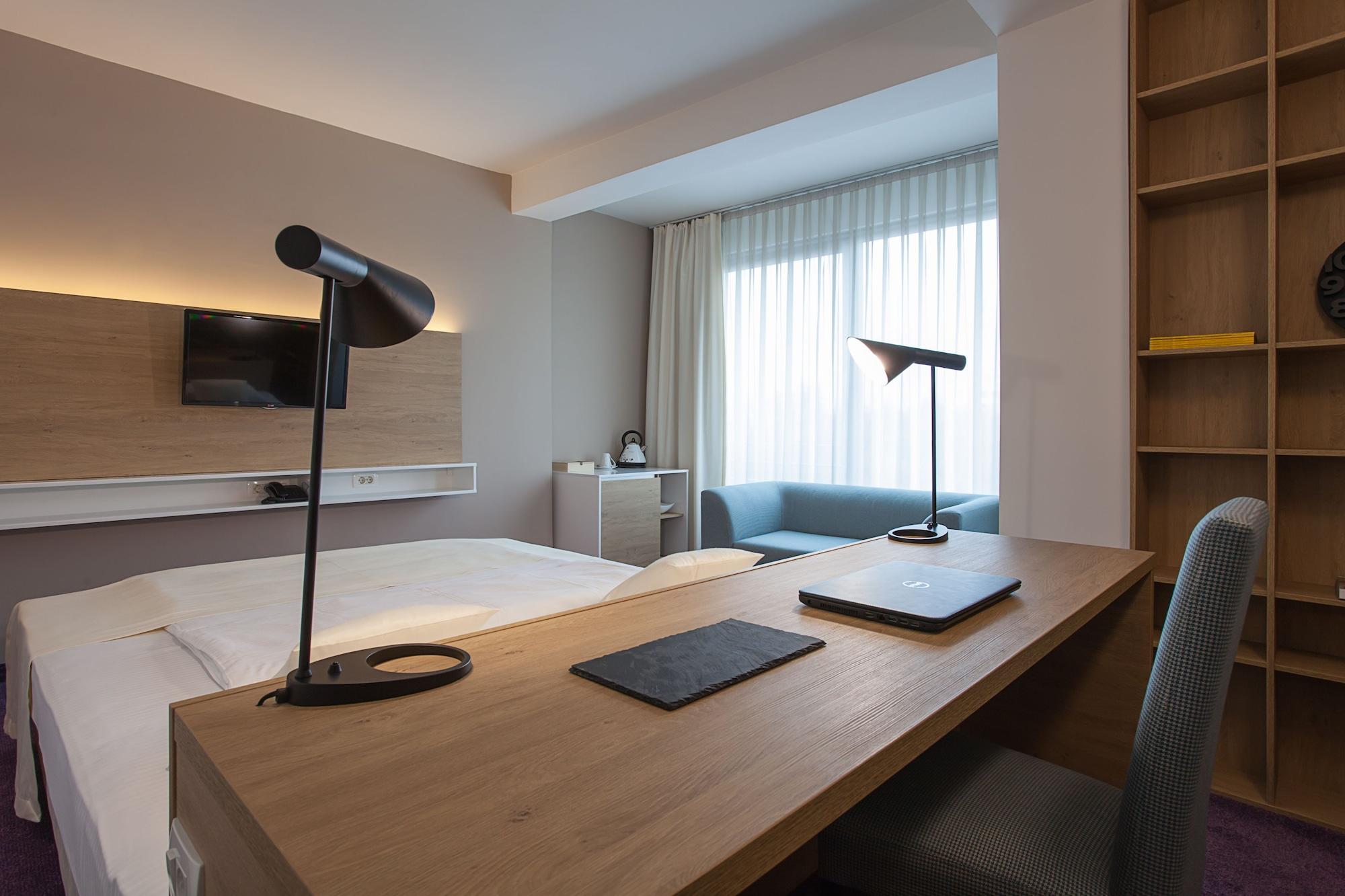 City Park Hotel Skopje Ngoại thất bức ảnh
