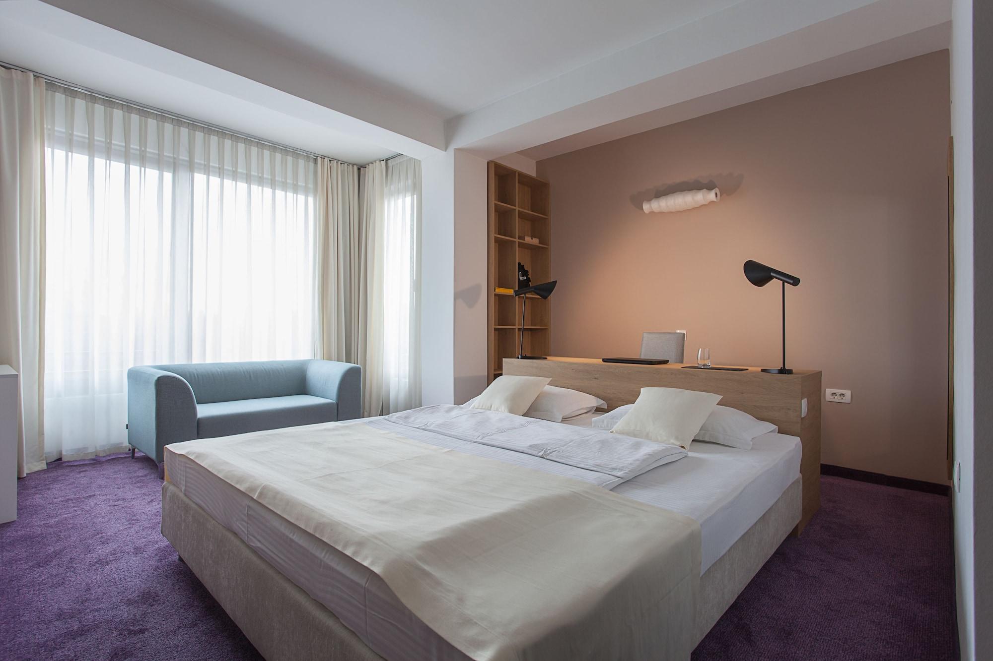City Park Hotel Skopje Ngoại thất bức ảnh