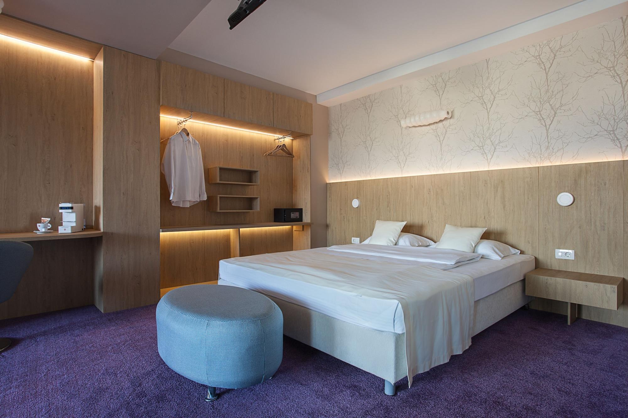 City Park Hotel Skopje Ngoại thất bức ảnh