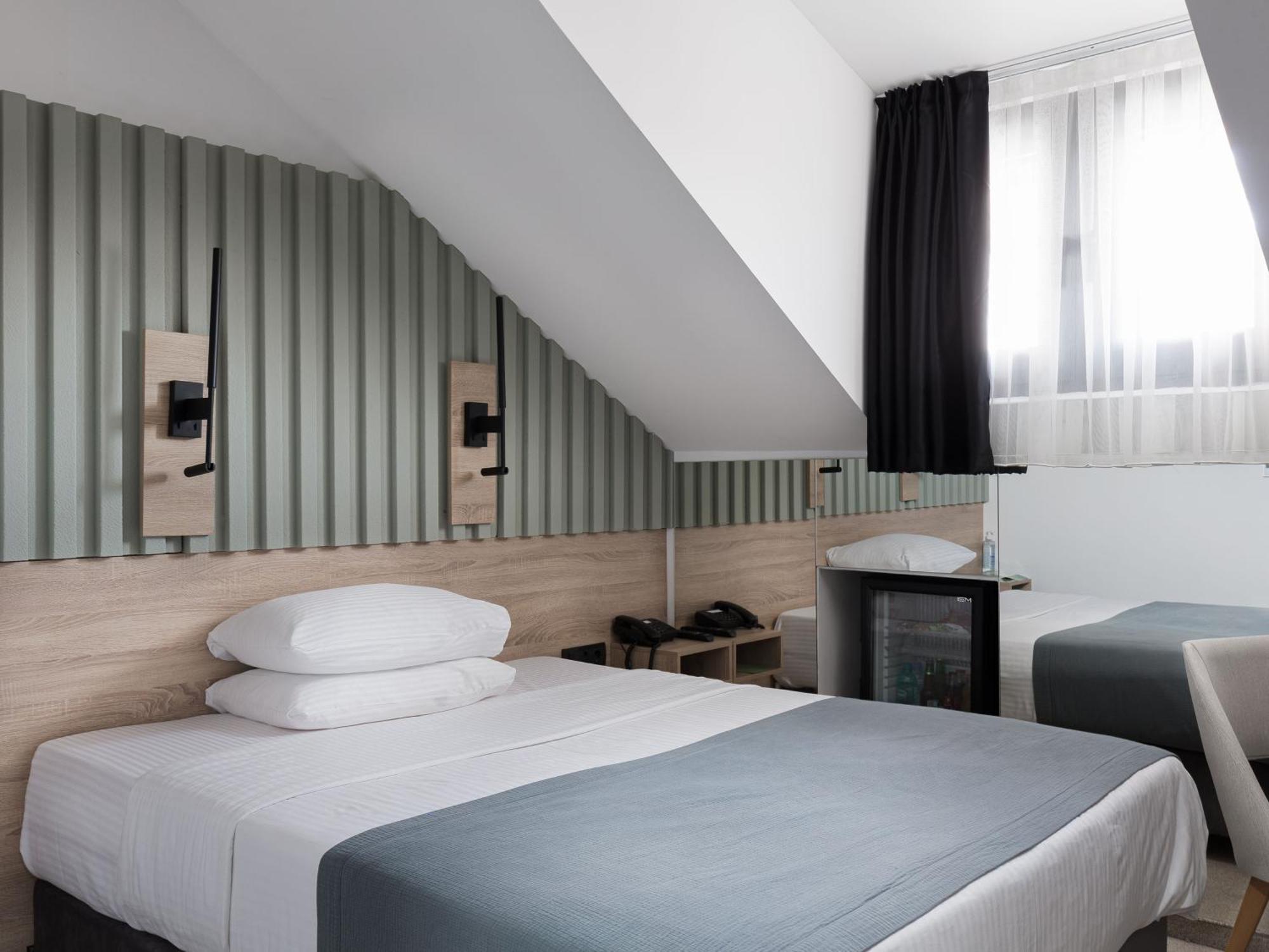 City Park Hotel Skopje Ngoại thất bức ảnh