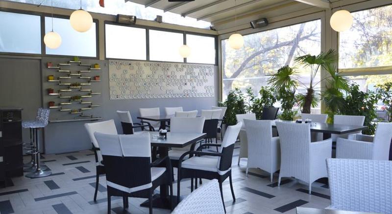 City Park Hotel Skopje Ngoại thất bức ảnh